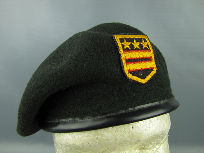 Vintage Green Beret Style Felt Hat with Striped Military Patch