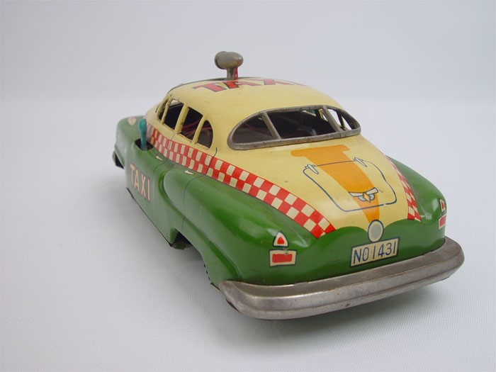 1950's Vintage Mizuno Japanese Electromobile Tin Taxi Battery Operated