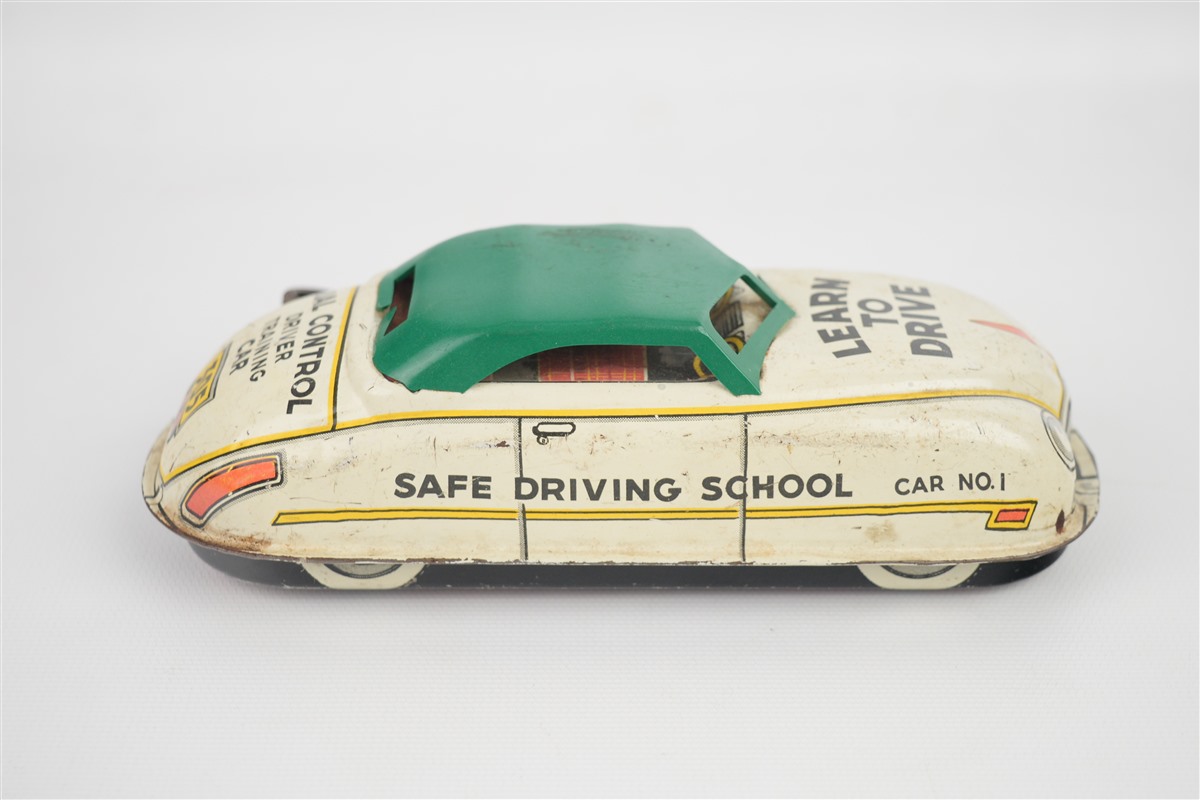 Vintage 1950s Marx 6.5" Driver Training Car Tin Wind Up Toy Parts or